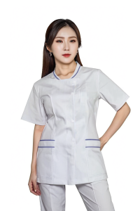 訂製純白色女裝短袖護士診所制服       設計小企領護士制服      護理制服   雙側袋口護士服   J's Medical    NU085